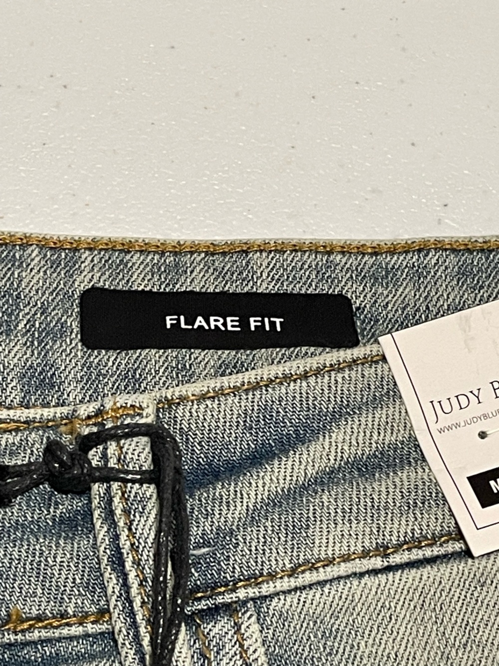 Judy Blue Retro Stretch! Mid Rise Tinted Pin Tack Detail Flare Jeans Sz 15 / 32 - Picture 12 of 16